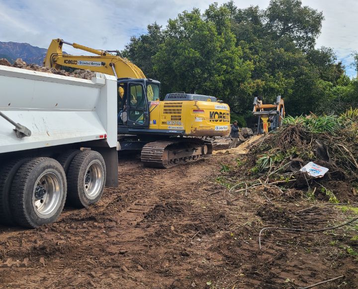 xr:d:DAFpFnpqDs4:55,j:5235831622025066000,t:23071922 Excavation & grading services in Santa Barbara, CA